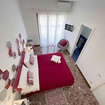 Bed and Breakfast Casa Nina Deluxe Салерно Экстерьер фото