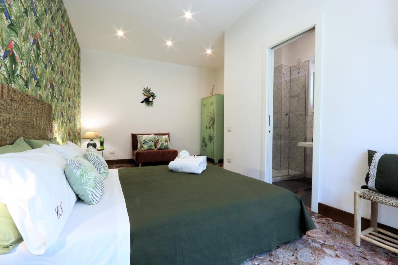 Bed and Breakfast Casa Nina Deluxe Салерно Экстерьер фото